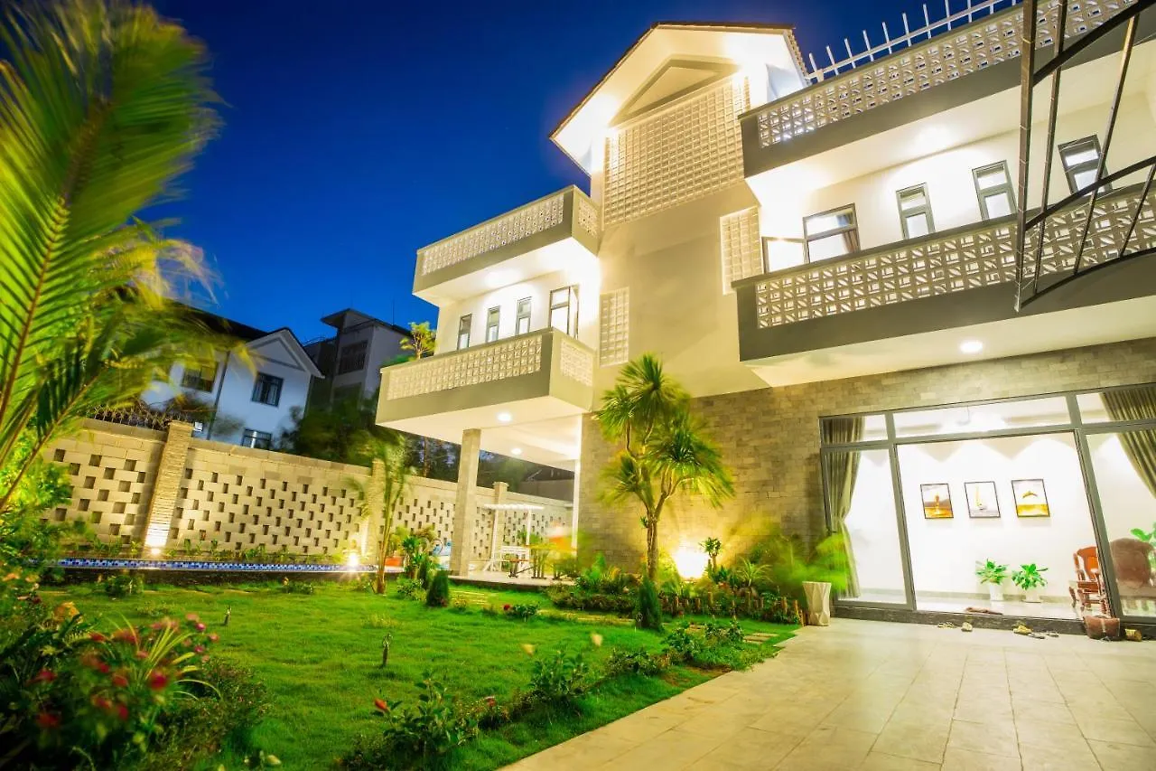 Palm Villa 27 - Villa Garden In Vungtau 5 Bedrooms Vung Tau