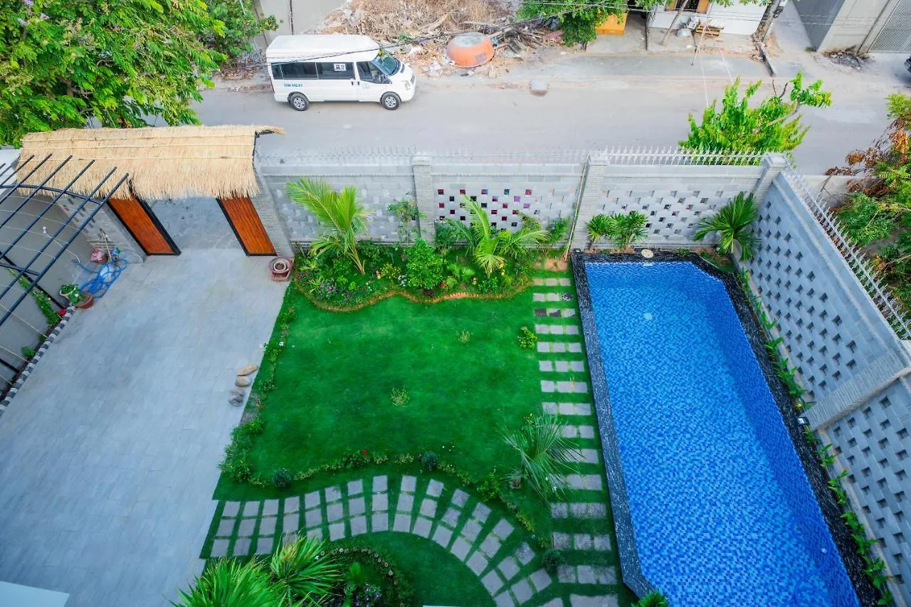 Palm Villa 27 - Villa Garden In Vungtau 5 Bedrooms Vung Tau